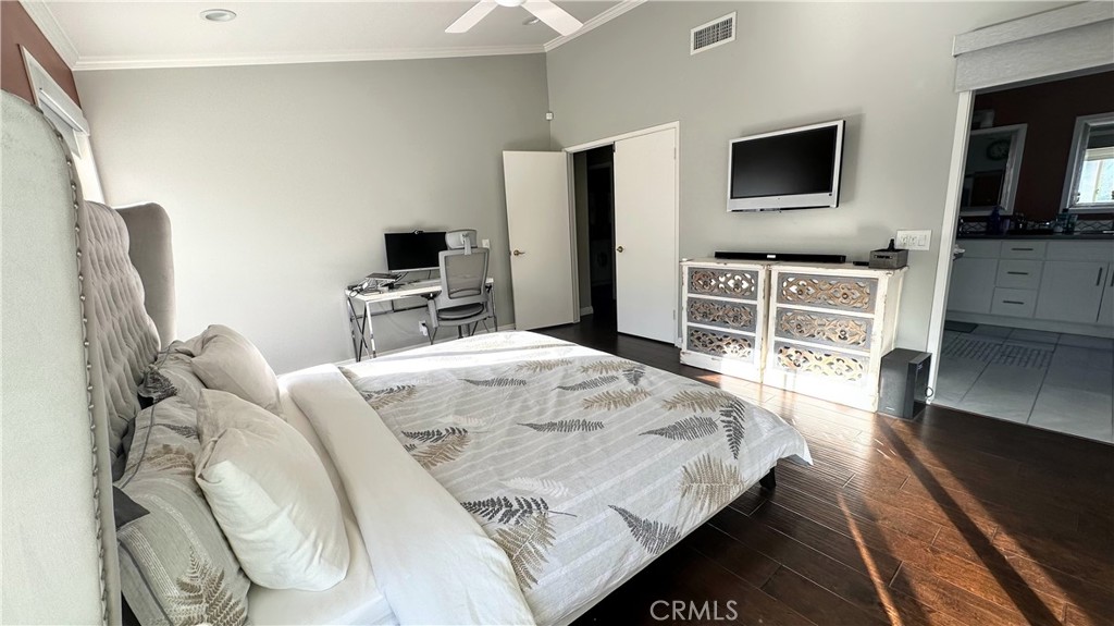 6648 E Leafwood Drive