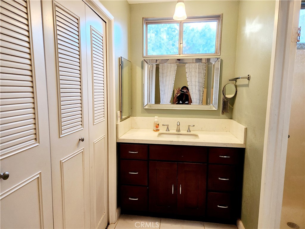 5031 Canterbury Drive