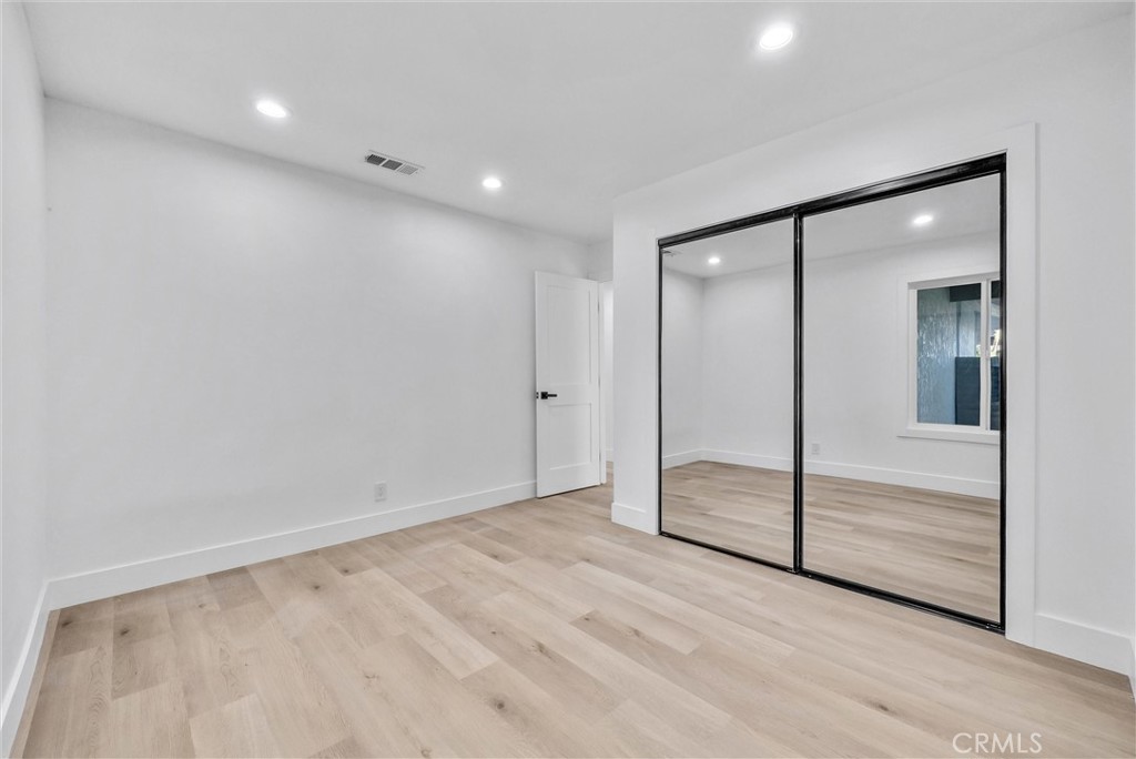 4108 E Fernwood Avenue