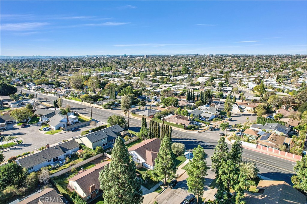 4108 E Fernwood Avenue