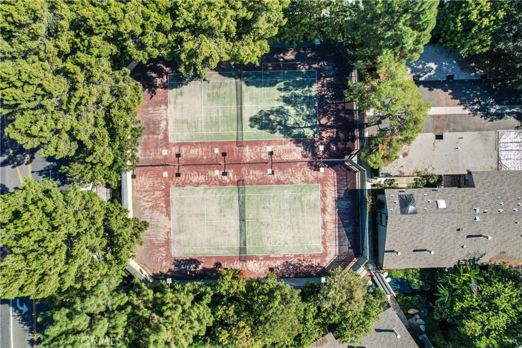 4900 80 E Chapman Ave 80