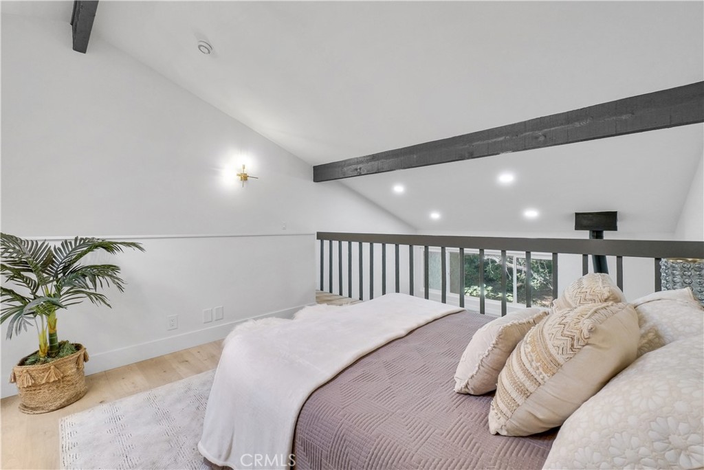 4900 80 E Chapman Ave 80