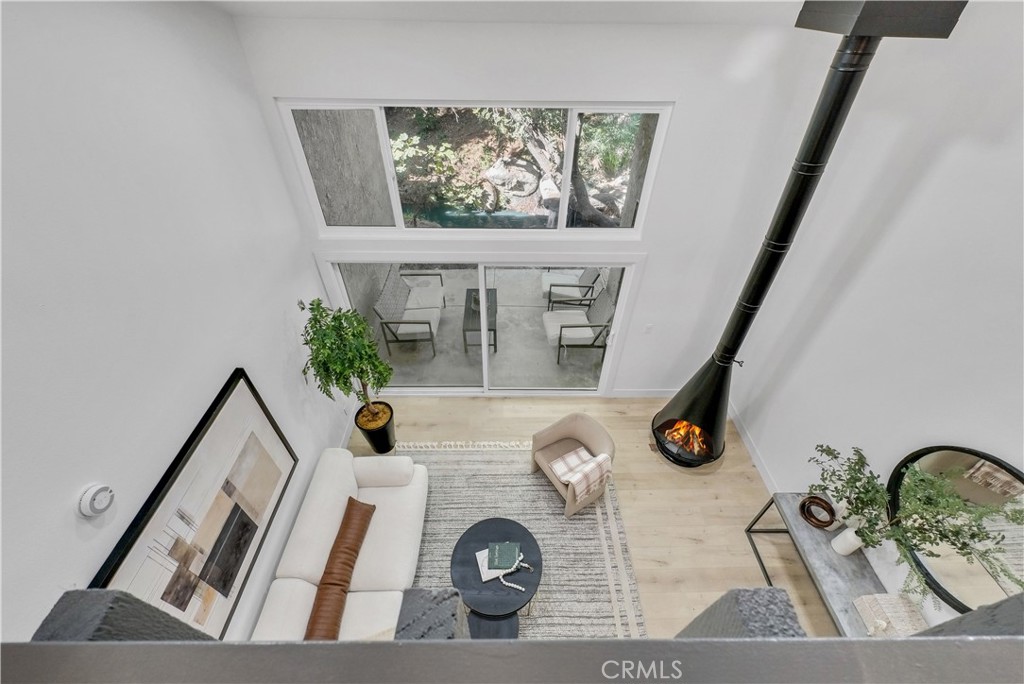 4900 80 E Chapman Ave 80