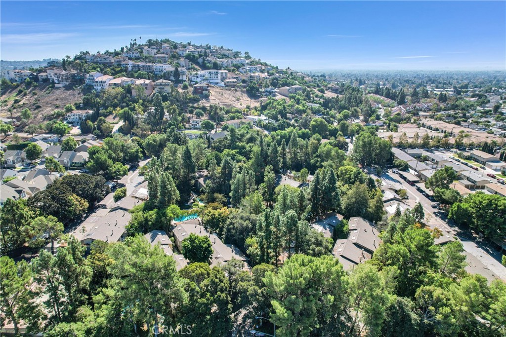 4900 80 E Chapman Ave 80