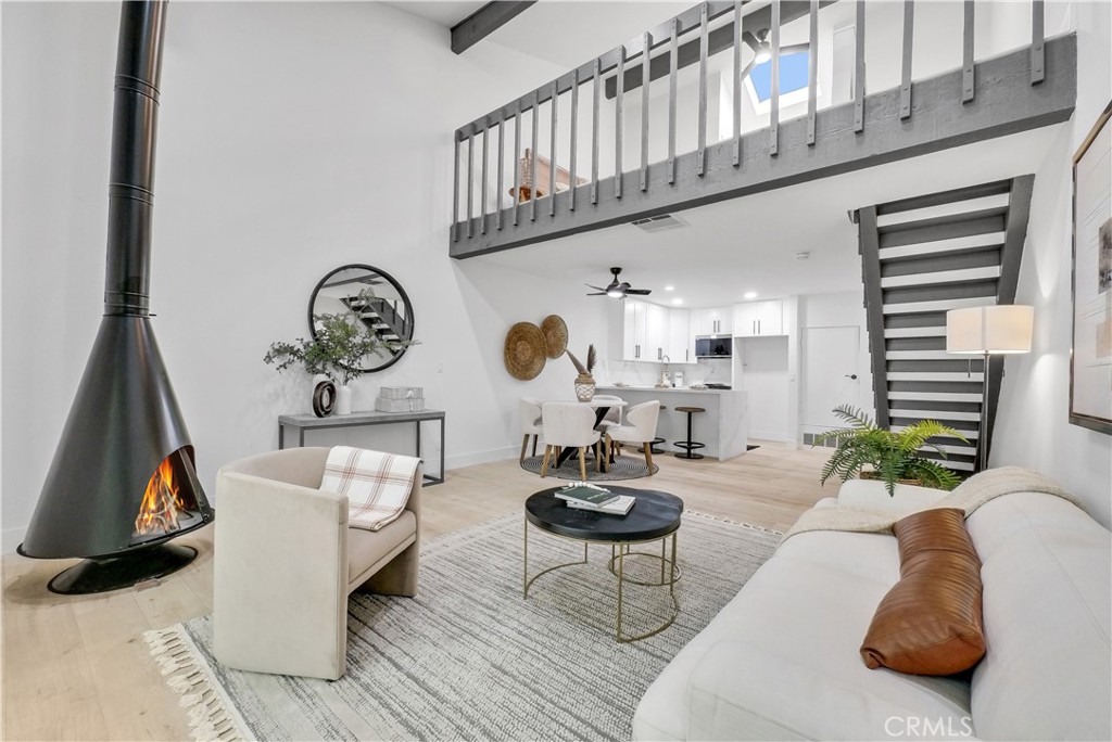 4900 80 E Chapman Ave 80