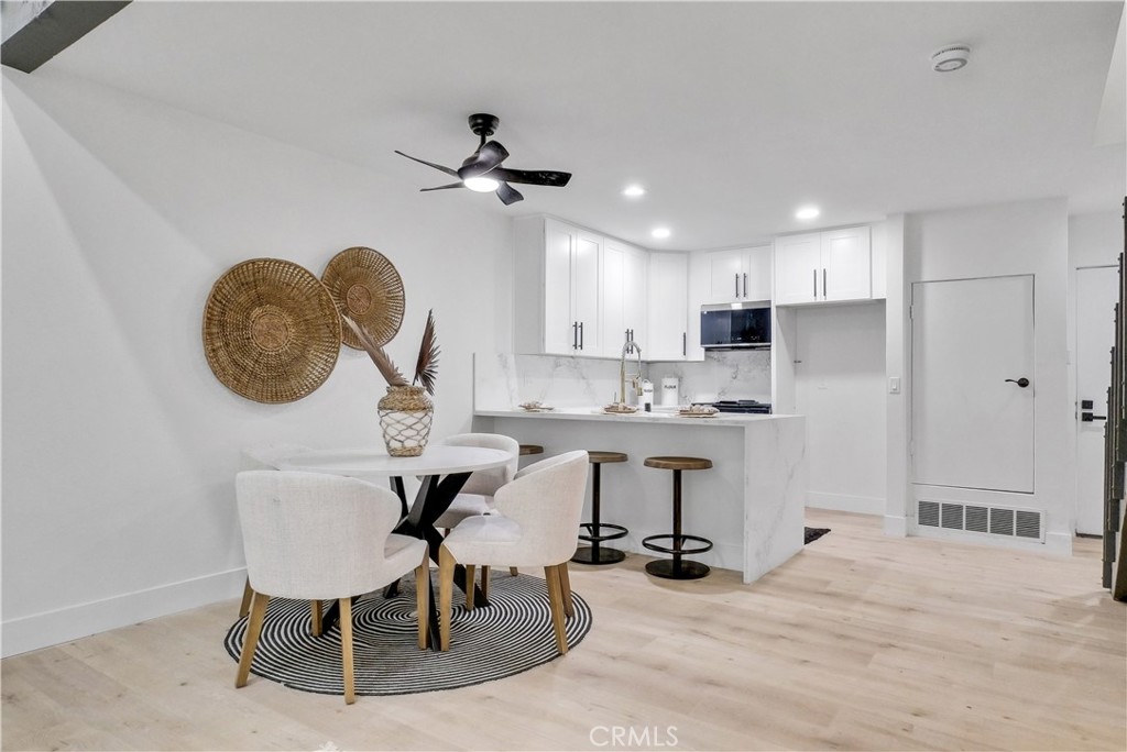 4900 80 E Chapman Ave 80