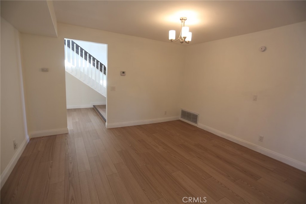 17509 Graystone Avenue