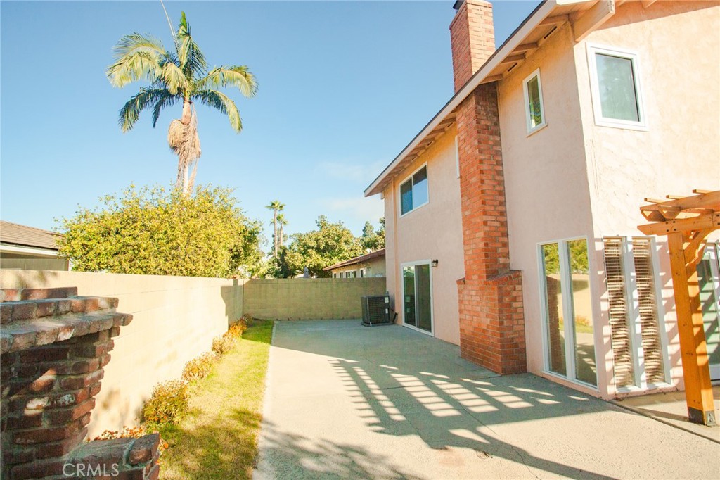 17509 Graystone Avenue