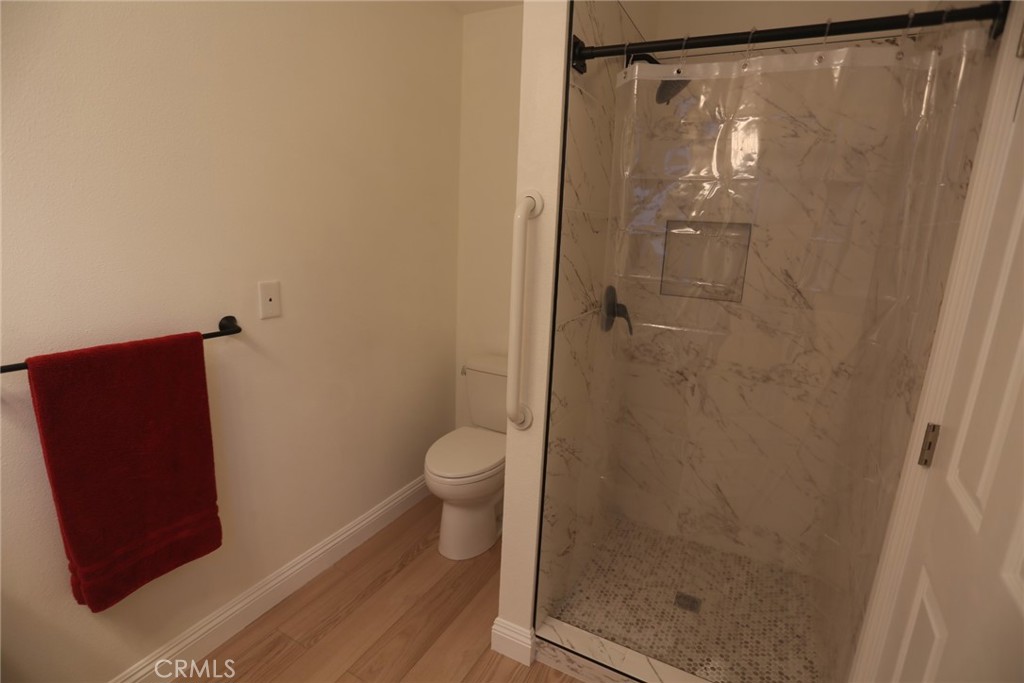 17509 Graystone Avenue