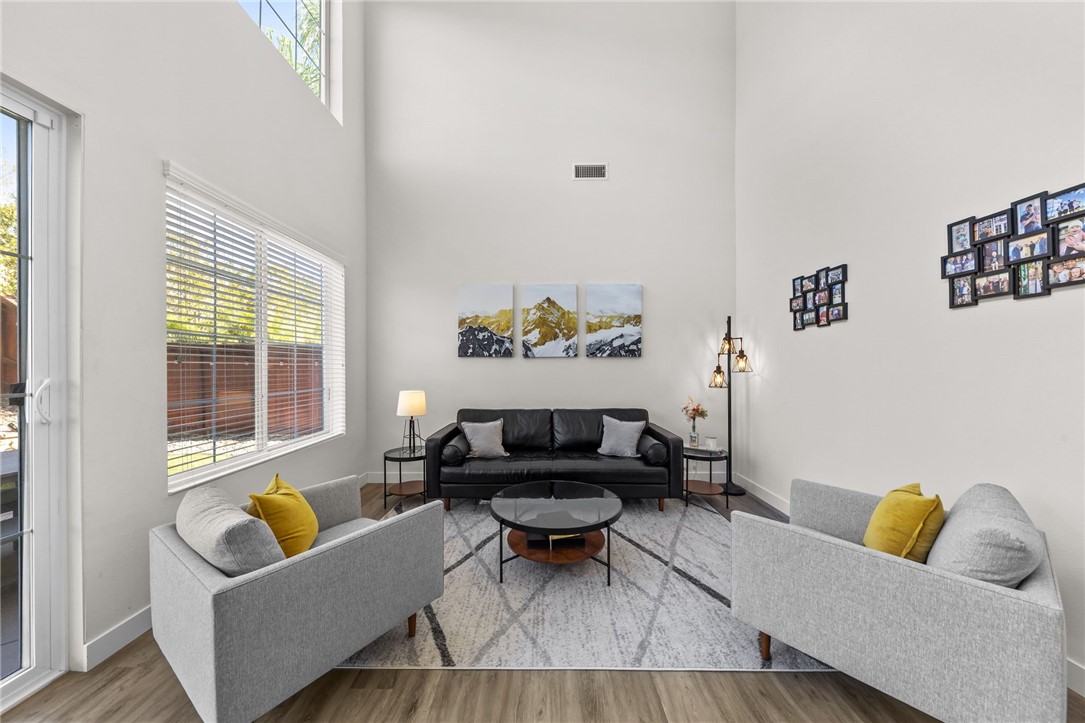 7229 E. Villanueva Dr.