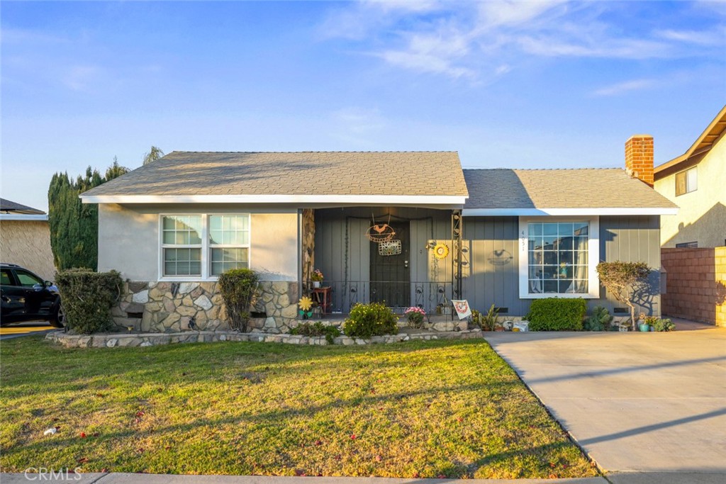 4051 Howard