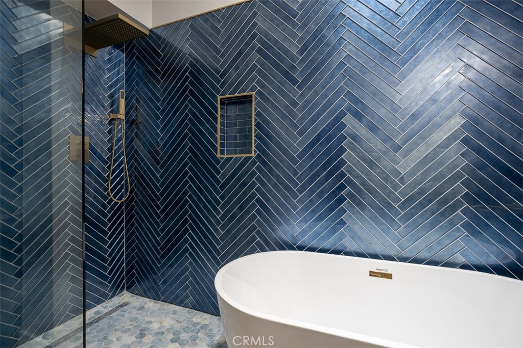 1420 Crestview Avenue