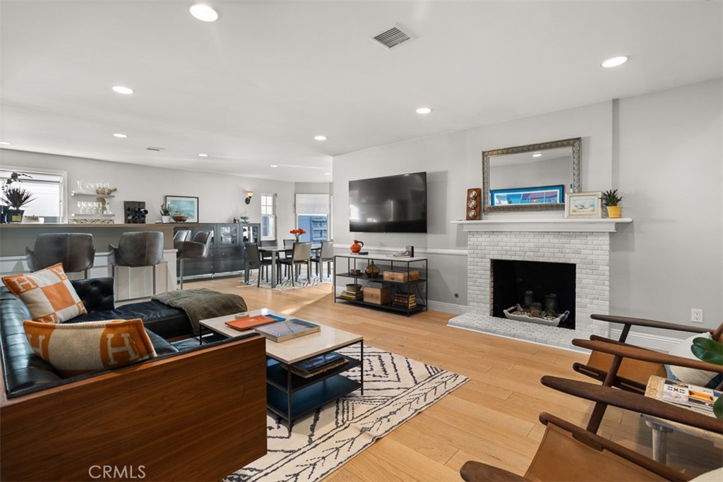 287 College Park Drive