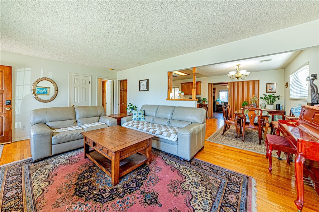 13234 Fonseca Avenue