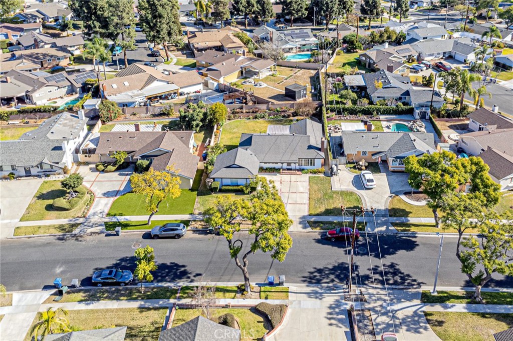 13234 Fonseca Avenue