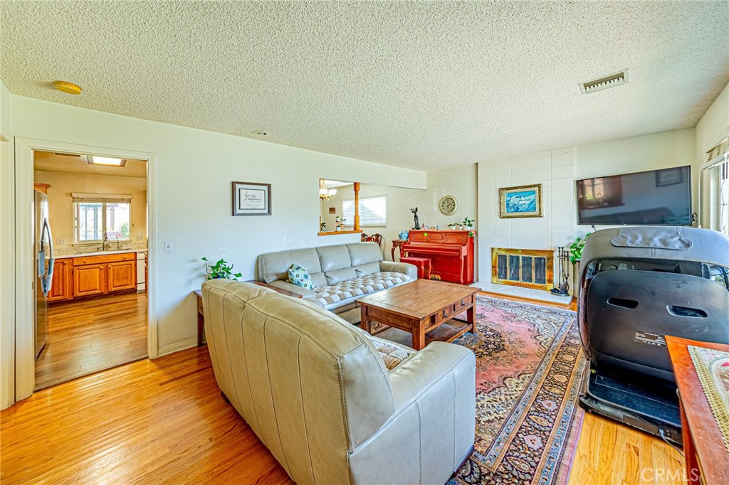 13234 Fonseca Avenue