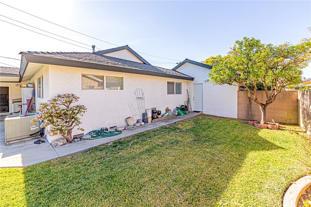 13234 Fonseca Avenue