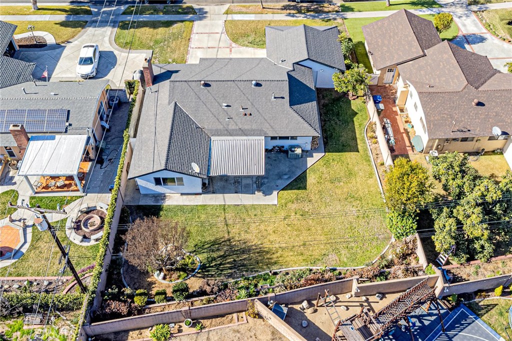 13234 Fonseca Avenue