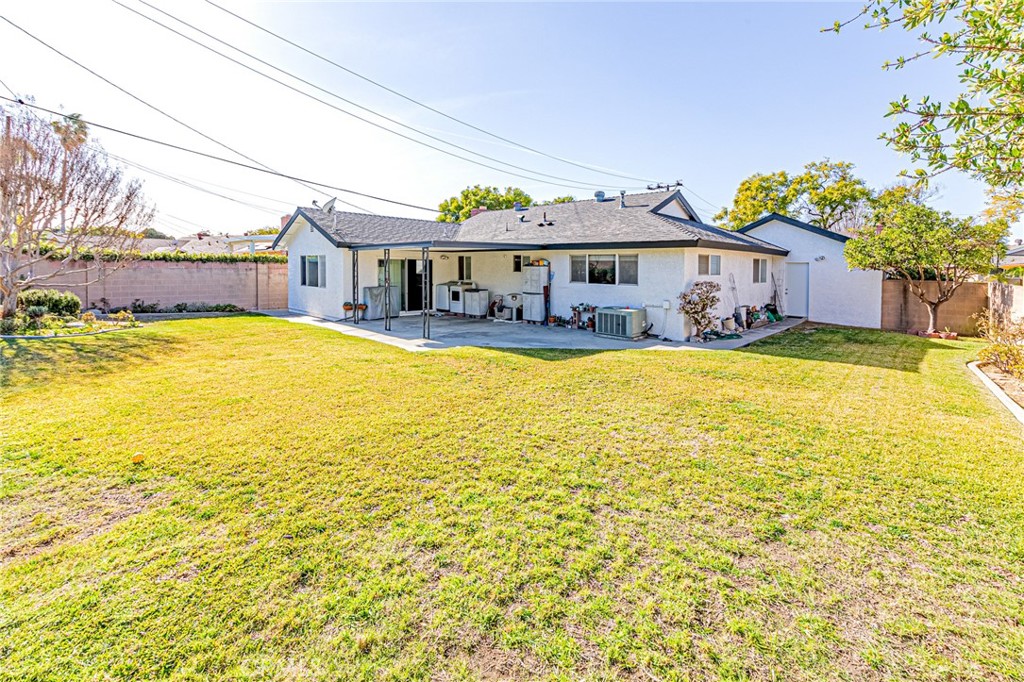 13234 Fonseca Avenue