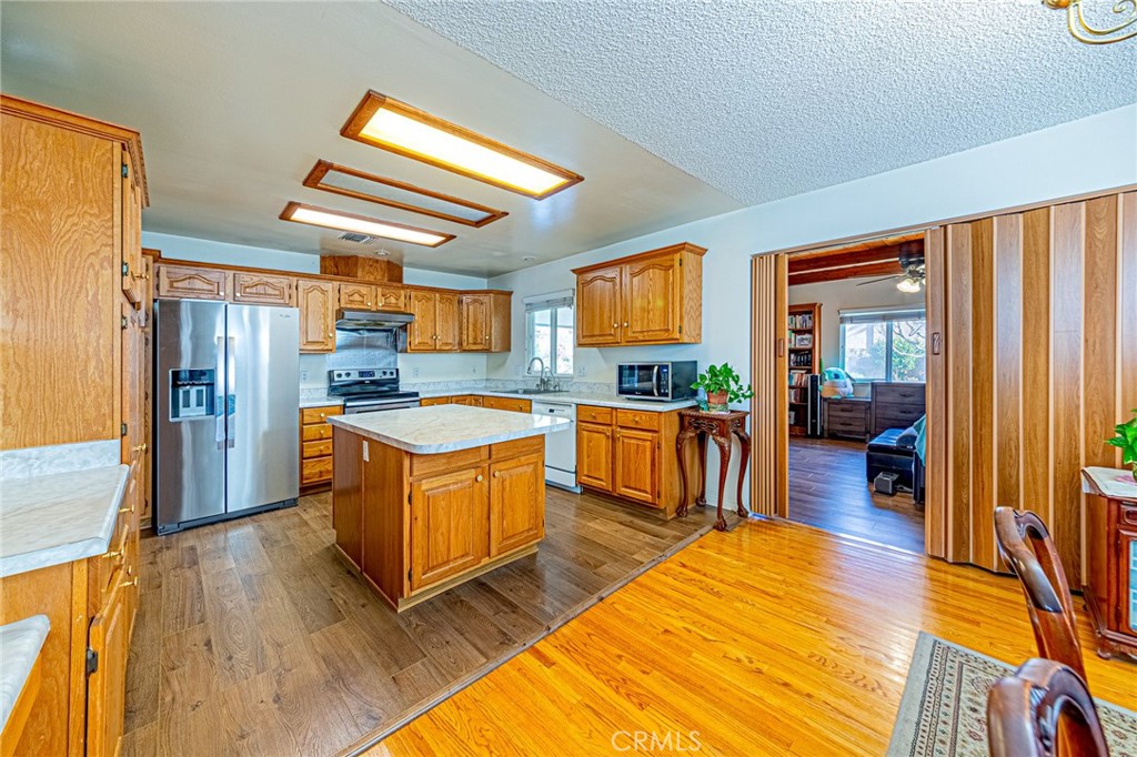 13234 Fonseca Avenue