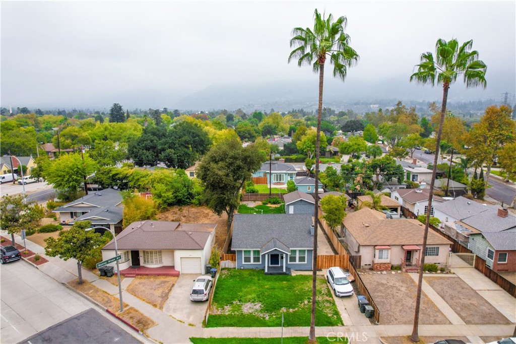 2935 La Tierra Street