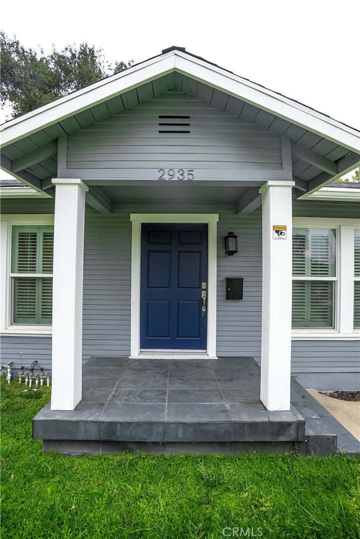 2935 La Tierra Street