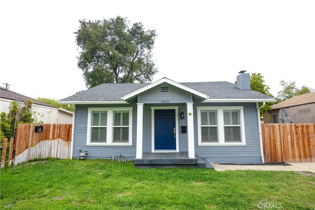 2935 La Tierra Street