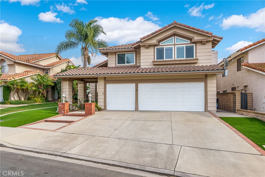 17977 Paseo Del Sol