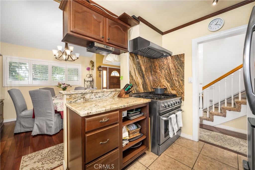 5633 E Spring Street