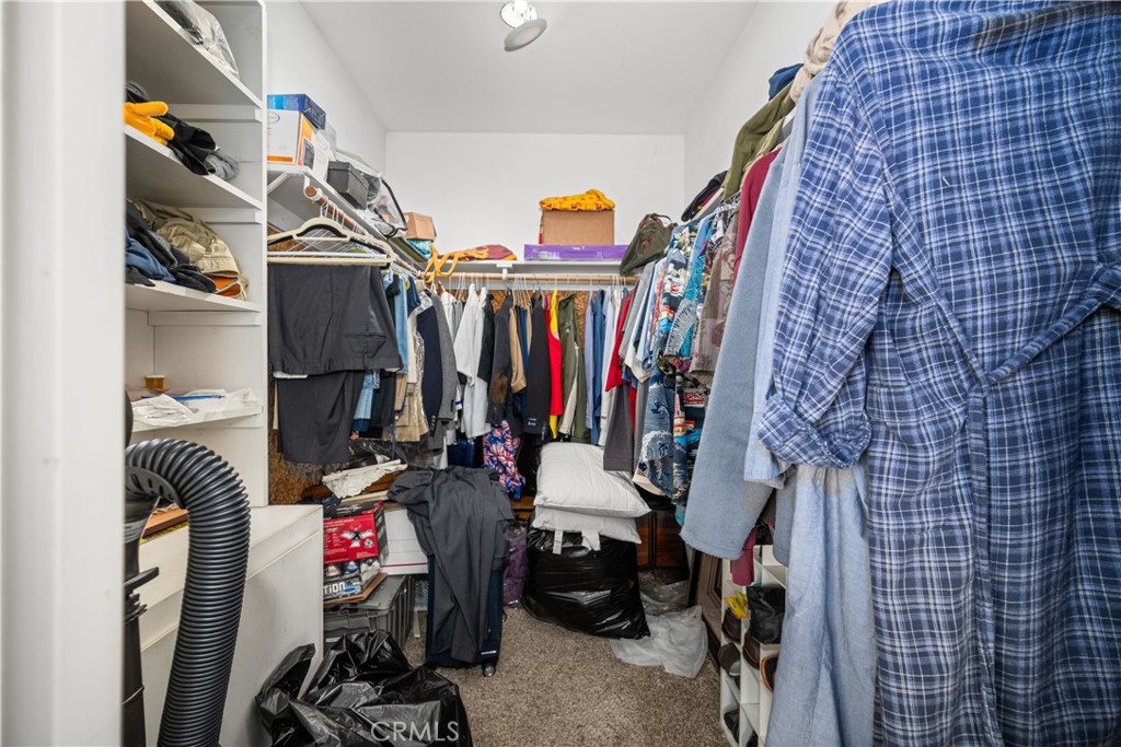 5633 E Spring Street