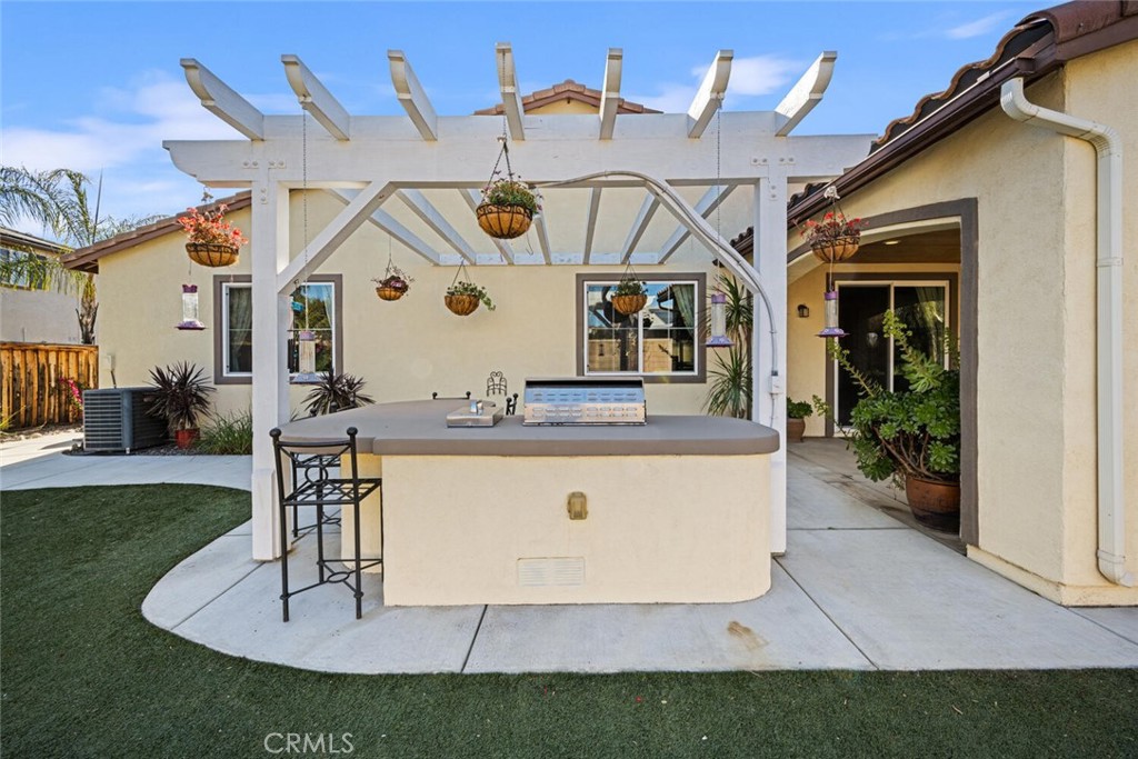 53008 Bantry Bay Street