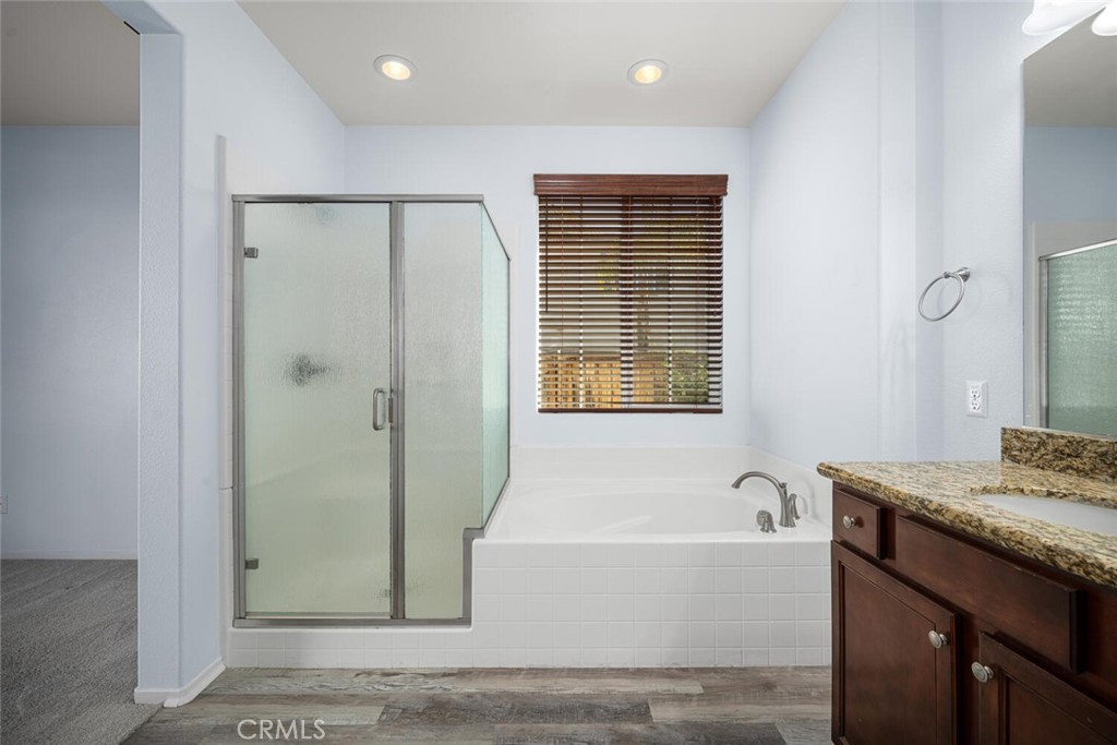 53008 Bantry Bay Street