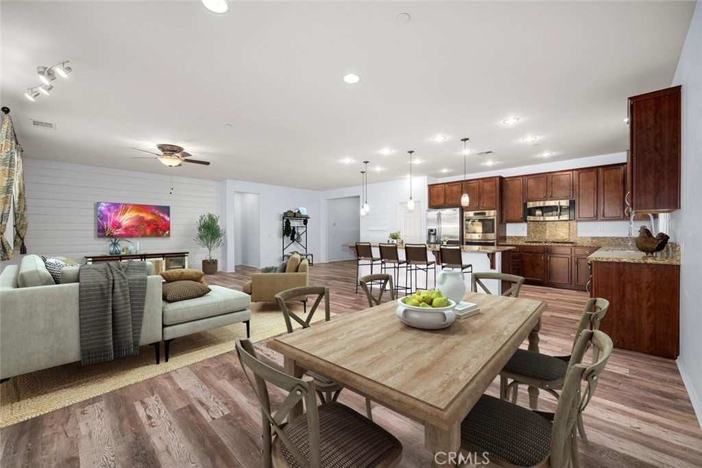 53008 Bantry Bay Street