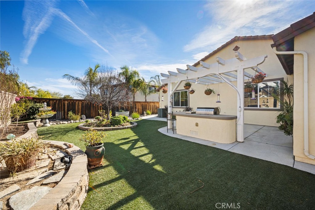 53008 Bantry Bay Street