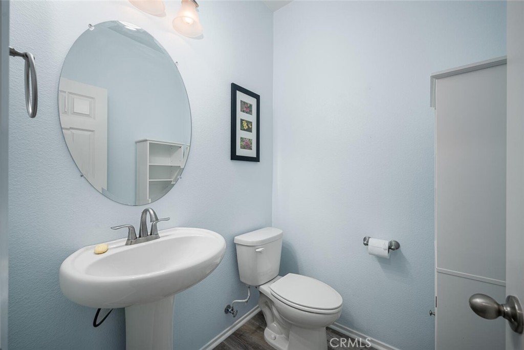 53008 Bantry Bay Street