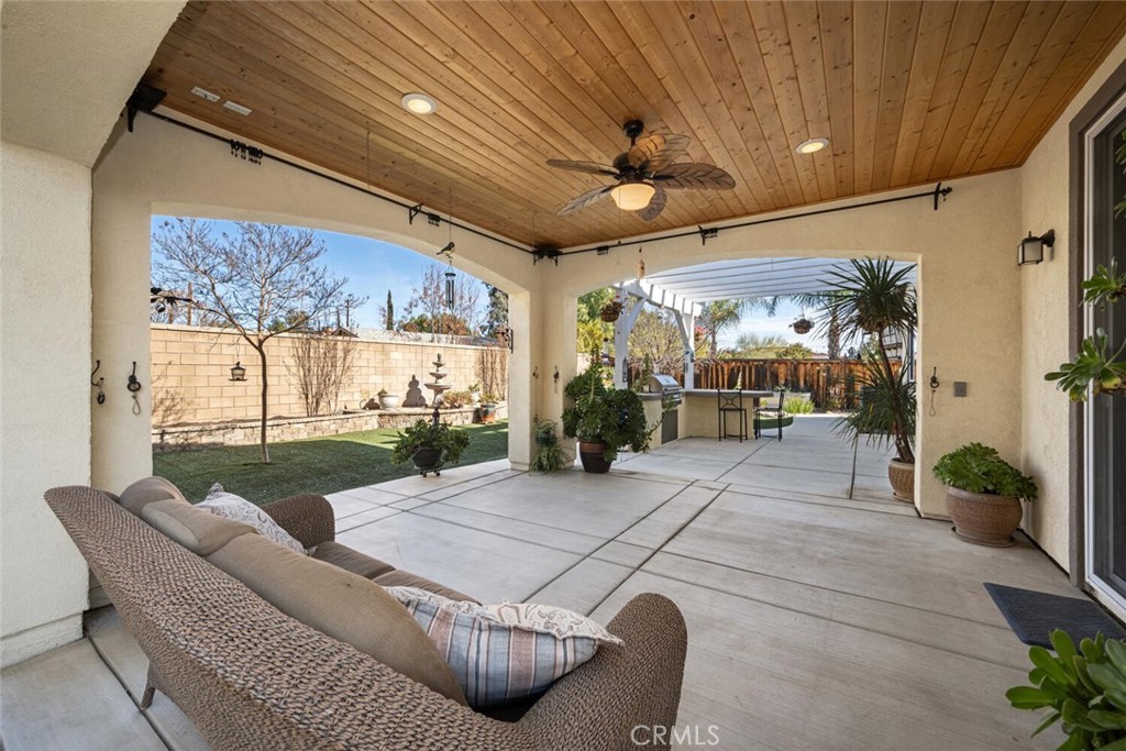 53008 Bantry Bay Street