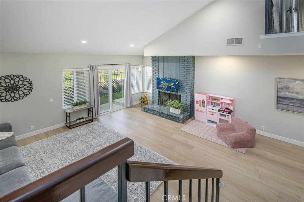 5867 E MOUNTAIN LOOP Trail 11