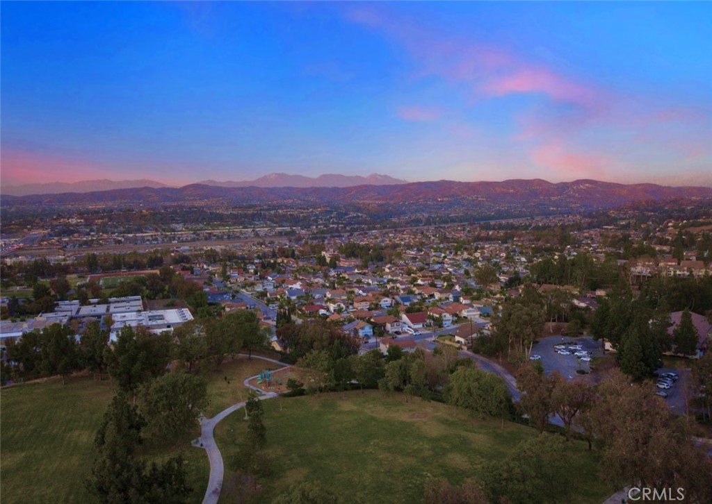 5867 E MOUNTAIN LOOP Trail 11