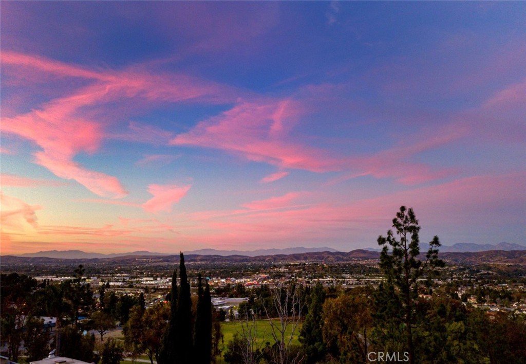 5867 E MOUNTAIN LOOP Trail 11