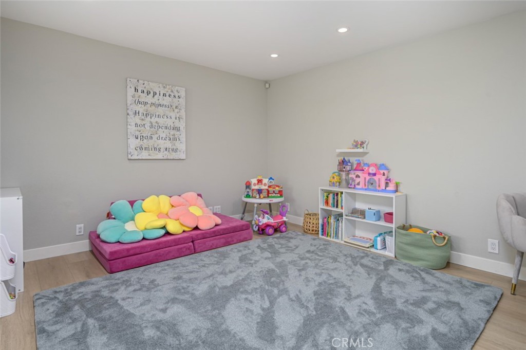 5867 E MOUNTAIN LOOP Trail 11