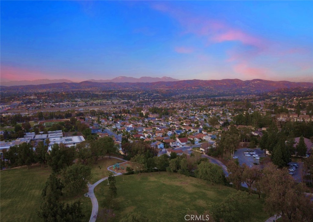 5867 E MOUNTAIN LOOP Trail 11