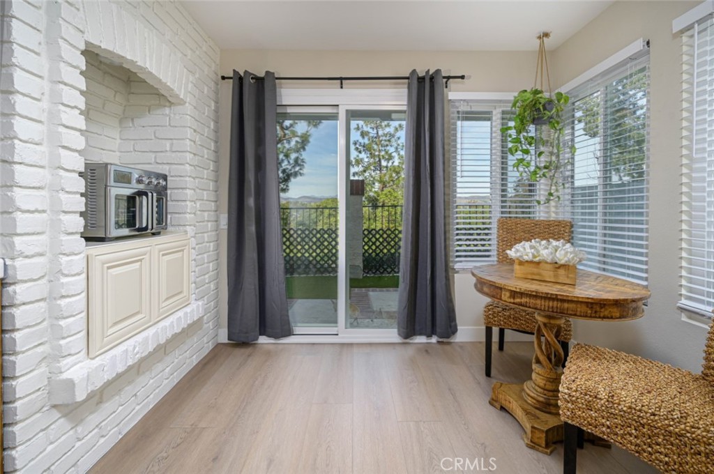 5867 E MOUNTAIN LOOP Trail 11