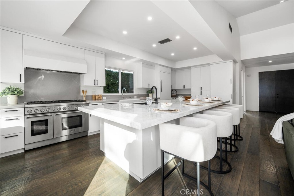 7900 E Cramer Street