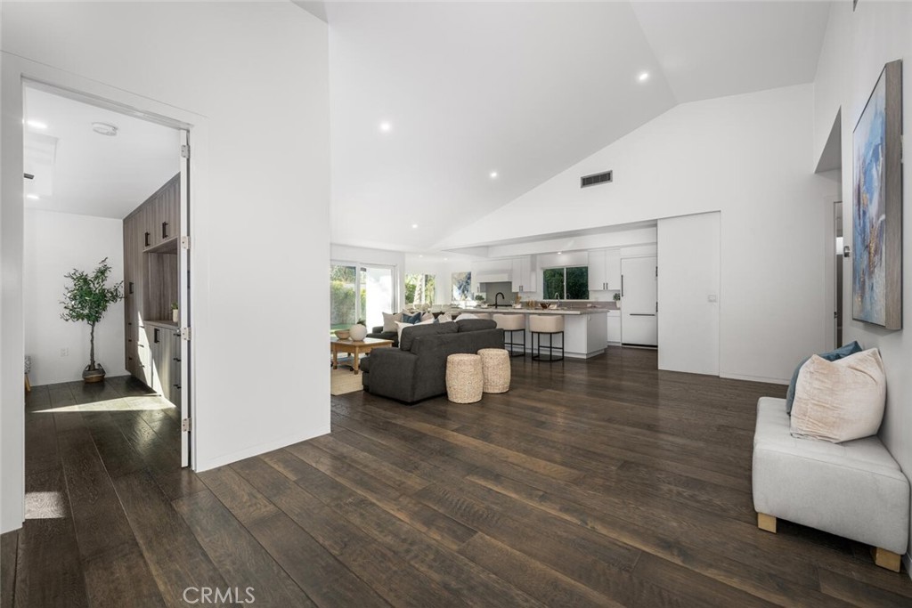 7900 E Cramer Street