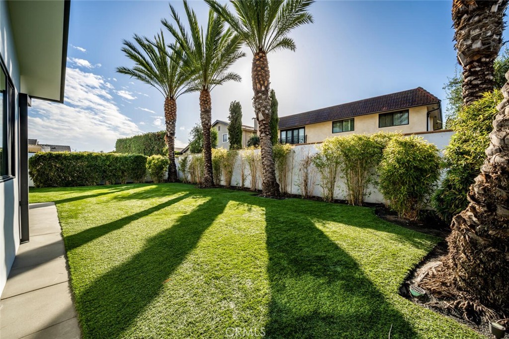 7900 E Cramer Street