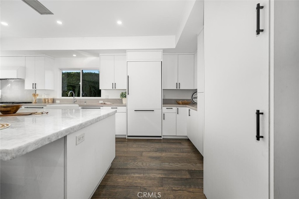 7900 E Cramer Street