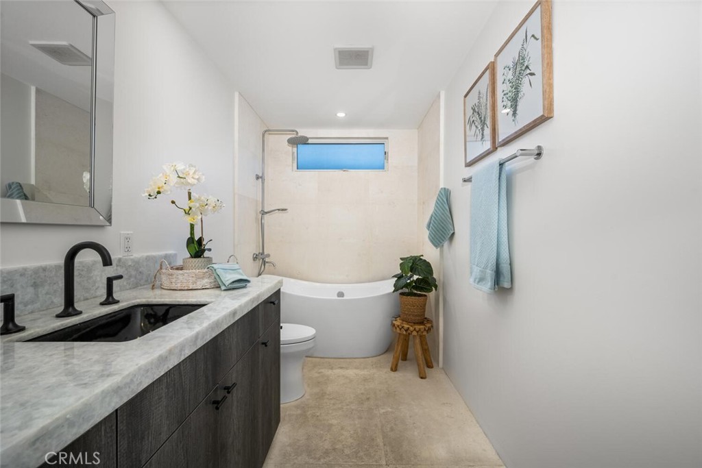 7900 E Cramer Street