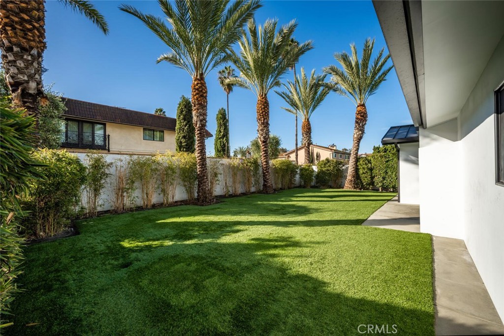 7900 E Cramer Street