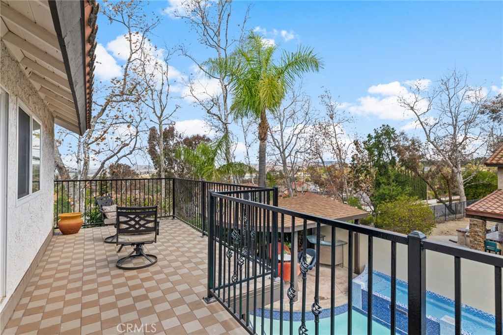 6889 E Georgetown Circle