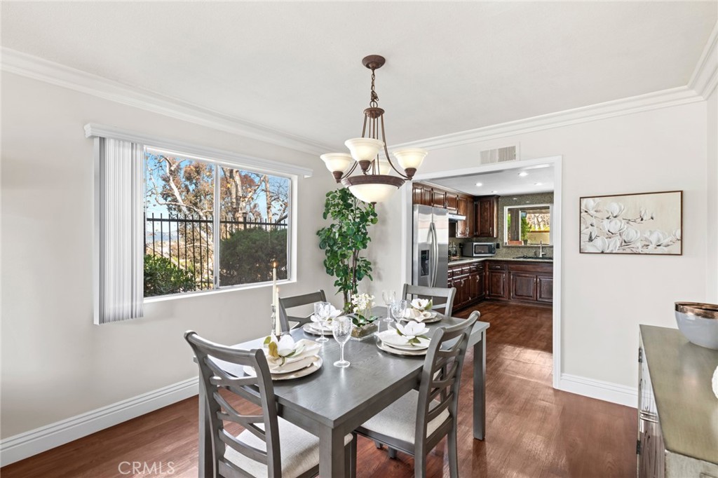 6889 E Georgetown Circle